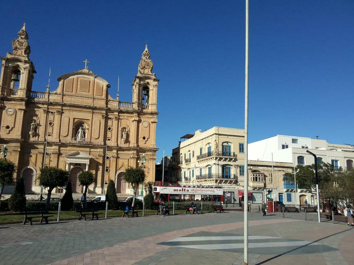 Seafront Room Msida Exterior foto